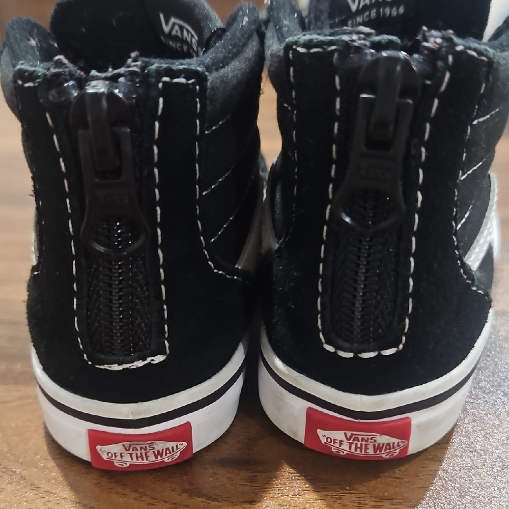 Vans Kids Black and White High-Top Sneakers - Picture 3 of 6